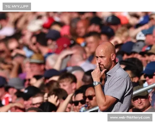 滕哈赫赞扬奥纳纳表现 称引援成功为球队带来希望 滕哈赫赞扬奥纳纳表现 称引援成功为球队带来希望