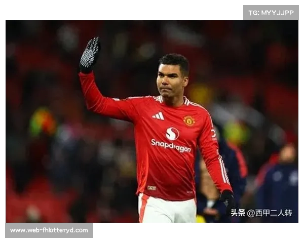 英媒称曼联等多支球队争夺戴维转会机会 英媒称曼联等多支球队争夺戴维转会机会